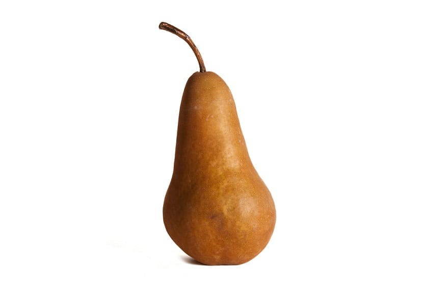 Pera Bosc de cuello largo y piel canela