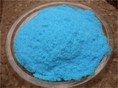 Cristales azules de sulfato de cobre