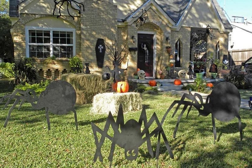 Decorar el jardín en Halloween sin dañar las plantas