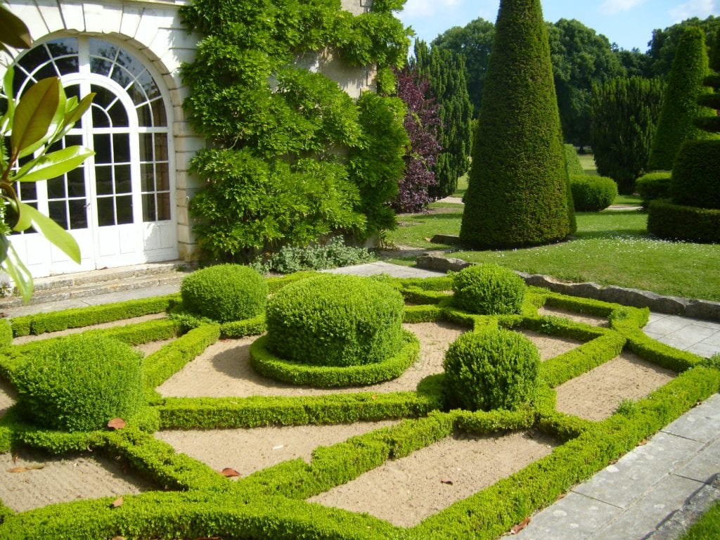 Jardín francés: reglas, plantas y mantenimiento real
