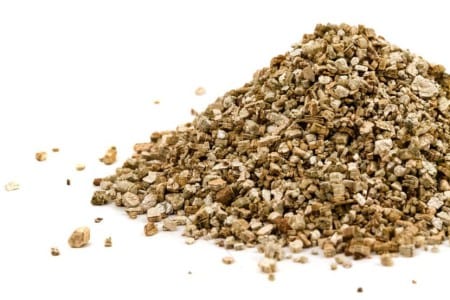 Vermiculita, el medio habitual para estratificar semillas